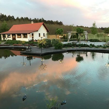 Отель Deak Udvarhaz Kakucs Экстерьер фото
